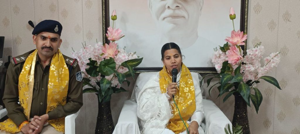 ब्रह्माकुमारीज केंद्र पर साइबर सुरक्षा अभियान के तहत हुआ कार्यक्रम